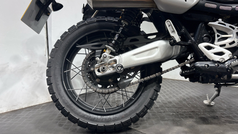 Triumph Scrambler 1200 XC (18MY)